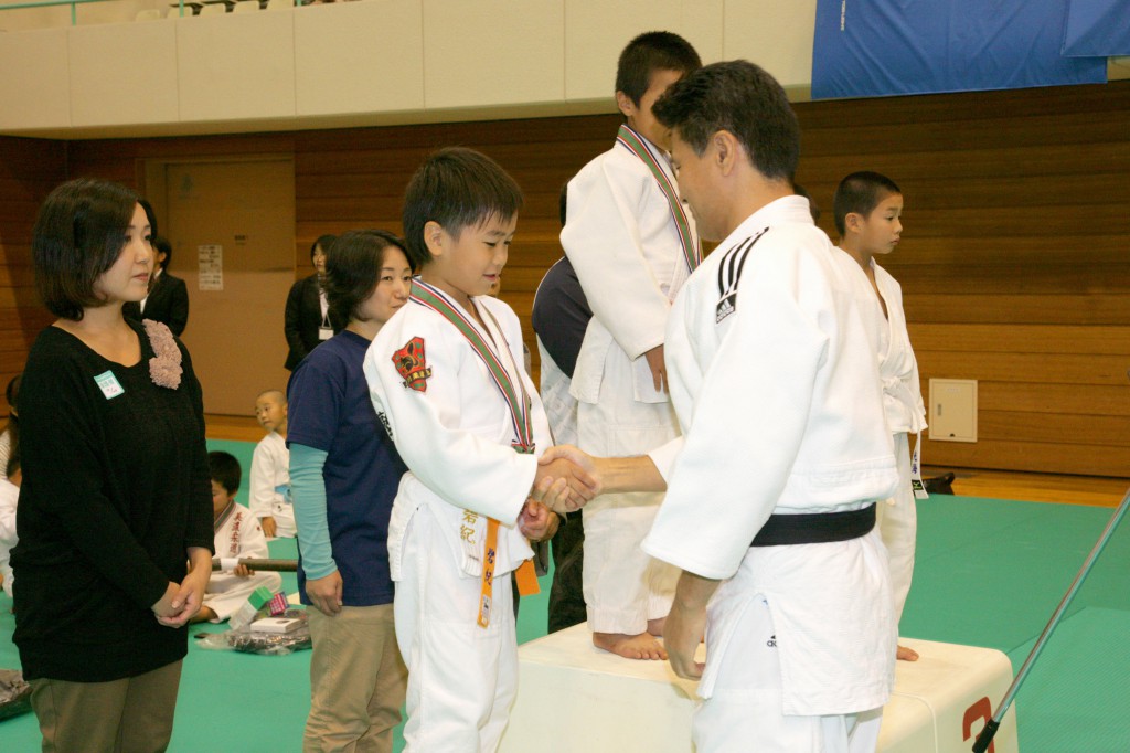 握手1